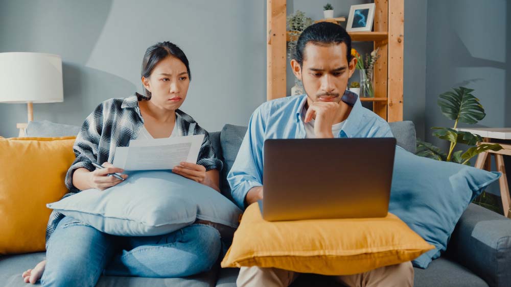 The Hidden Dangers of Oversharing Online: Protecting Your Privacy in the Digital Age